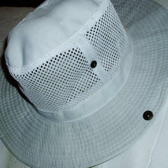 White Foldable Travel Floppy Sunhat Cloth Mesh with Strap Cowgirl Look Hat - Picture 2 of 3